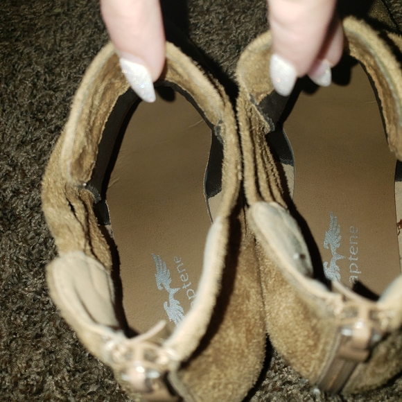 Booties - Picture 6 of 6